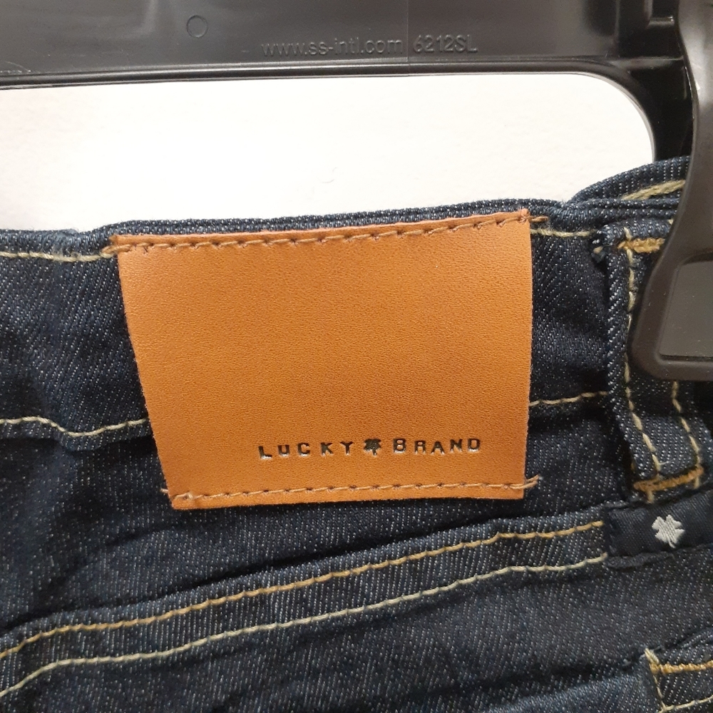 Lucky Brand Riley Cut off Shorts - Picture 5 of 6